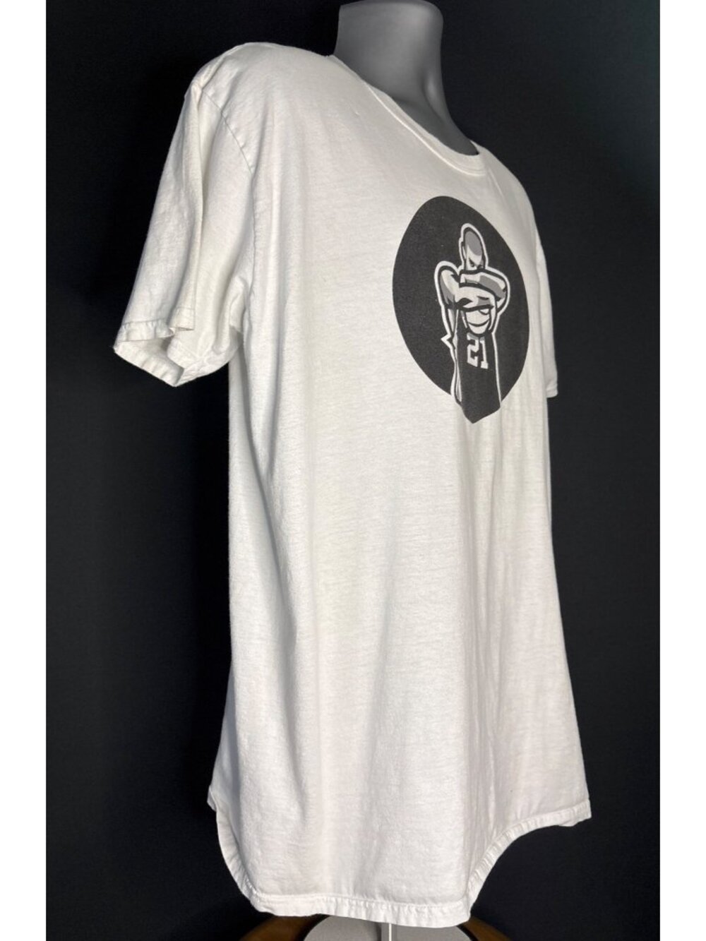 San Antonio Spurs Tim Duncan #21 Legendary Basketball White T-Shirt 2016 Mens XL - Picture 4 of 12